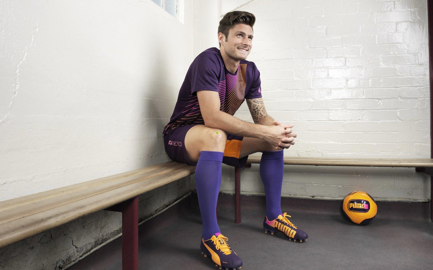 新疆球迷跨越五千公里追星梦碎，直言遭遇信任危机