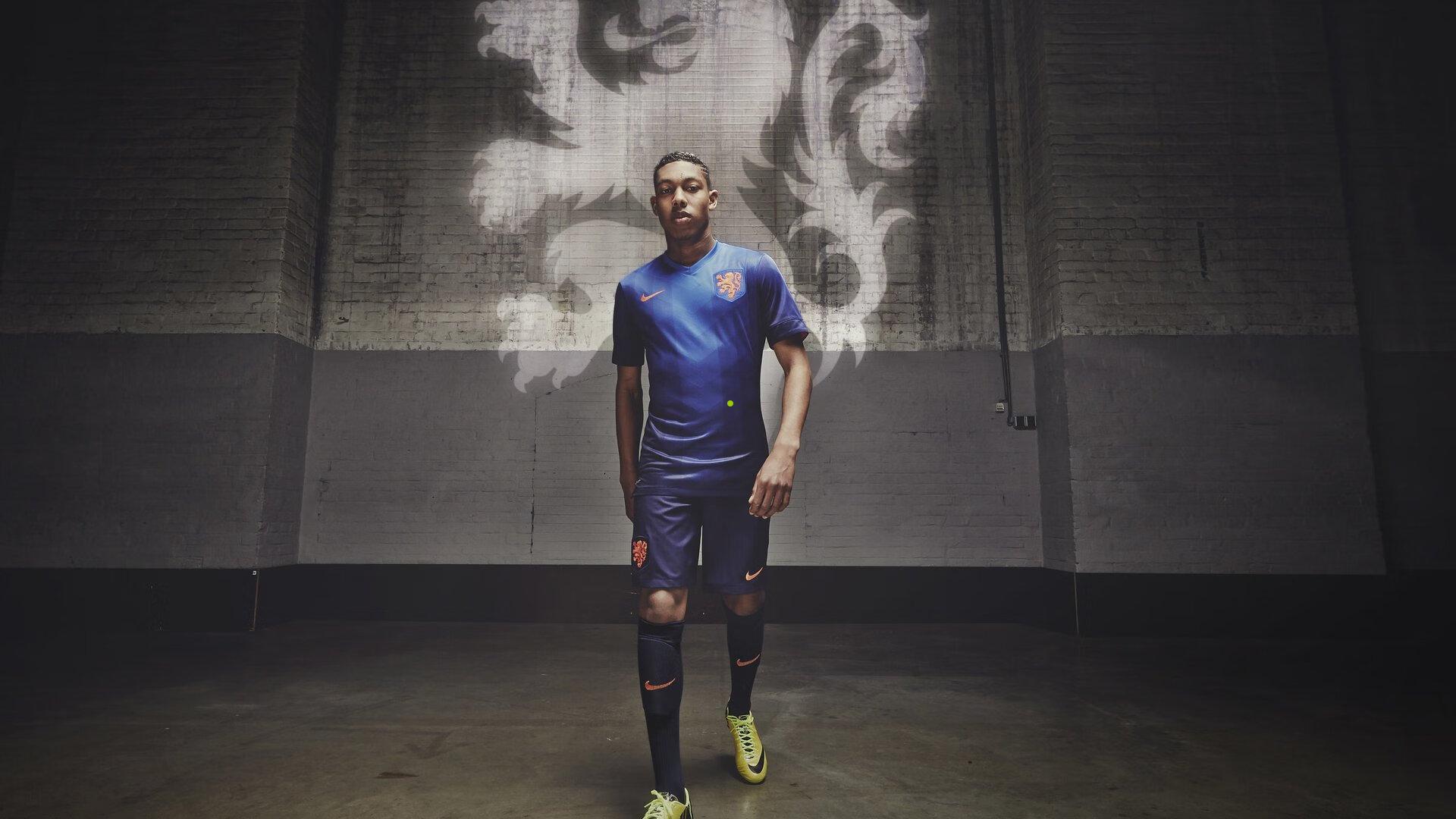 12秒81！新后诞生！刘景扬全运会百米栏惊天破封 力压双姝登顶